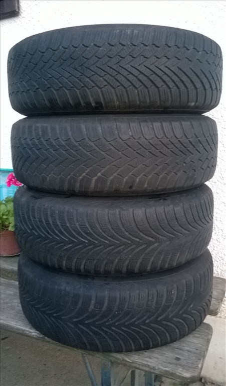 Eladó 4db 15-ös 5x112-es Audi,Vw,Skoda,Seat alufelni 195/65r15 Continental-Apollo téli gumival 3. kép