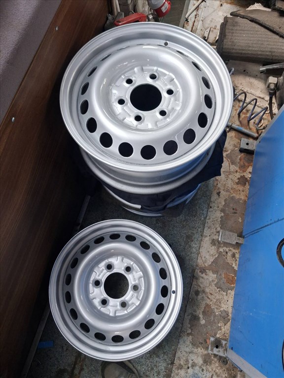  Mercedes Sprinter VW Crafter felújított (gyári felni) lemezfelni 2. kép