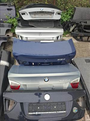 BMW E90 E91 E92 E93 csomagtérajtó