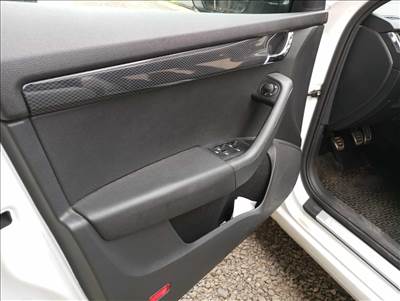 Skoda Octavia III RS ajtókárpit szett 