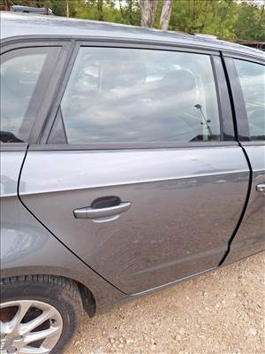 Audi A3 (8V) LX7R jobb hátsó ajtó 