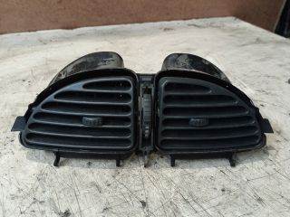 Ford Fusion Középső Szellőző *143531* 963261727a