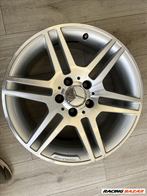 Mercedes 7.5-8.5x17 AMG gyári alufelni  5. kép