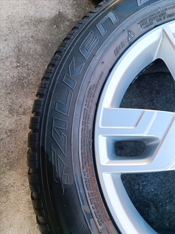  5x160 17" újszerű RONAL alufelni, rajta 235/55 R17 Falken téli gumi szenzor Ford Transit Custom 7. kép