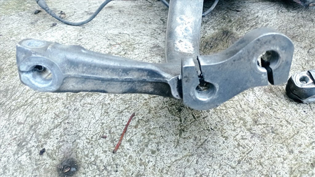 Audi a4 b6 b7 csonkállvány 5. kép