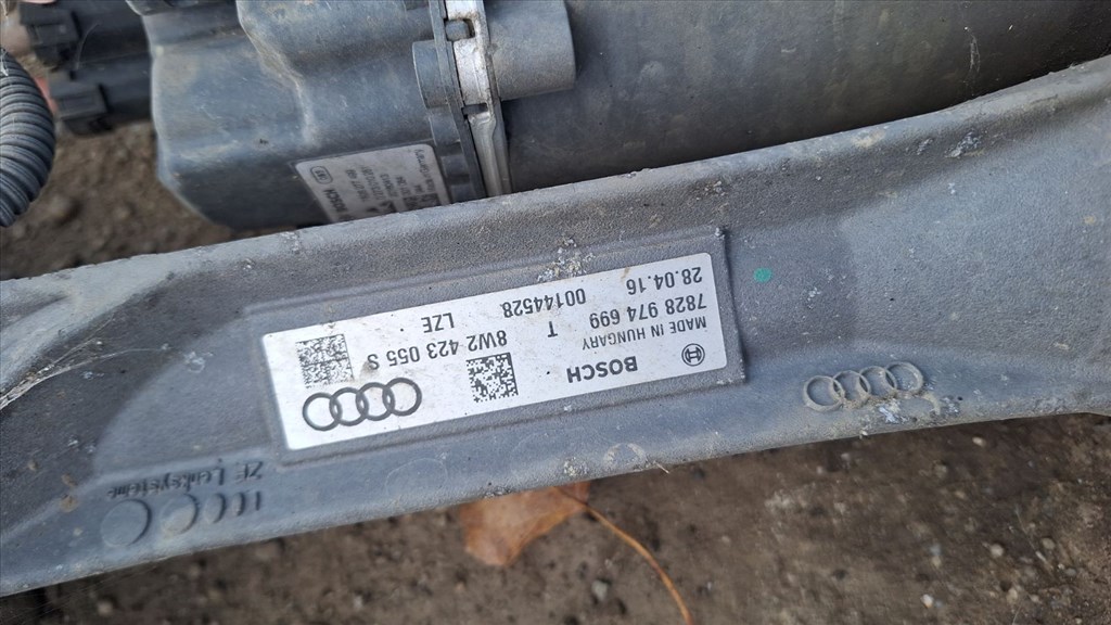 Audi A4 (B9) angol jobb kormányos autóból kormánymű 8W0 909 144 F 3. kép