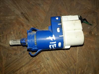 Ford Fiesta VII Féklámpa Kapcsoló AA6T-9C872-AA