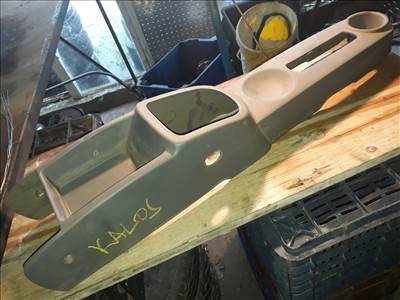 Daewoo Kalos Középbox