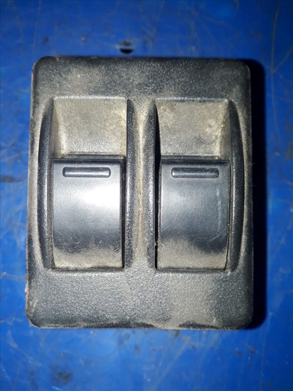 Suzuki Vitara Hátsó Ablakemelõ Kapcsoló 1. kép