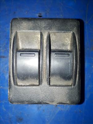 Suzuki Vitara Hátsó Ablakemelő Kapcsoló