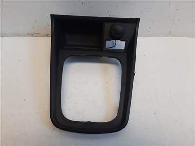 Chevrolet Captiva  váltókarkeret