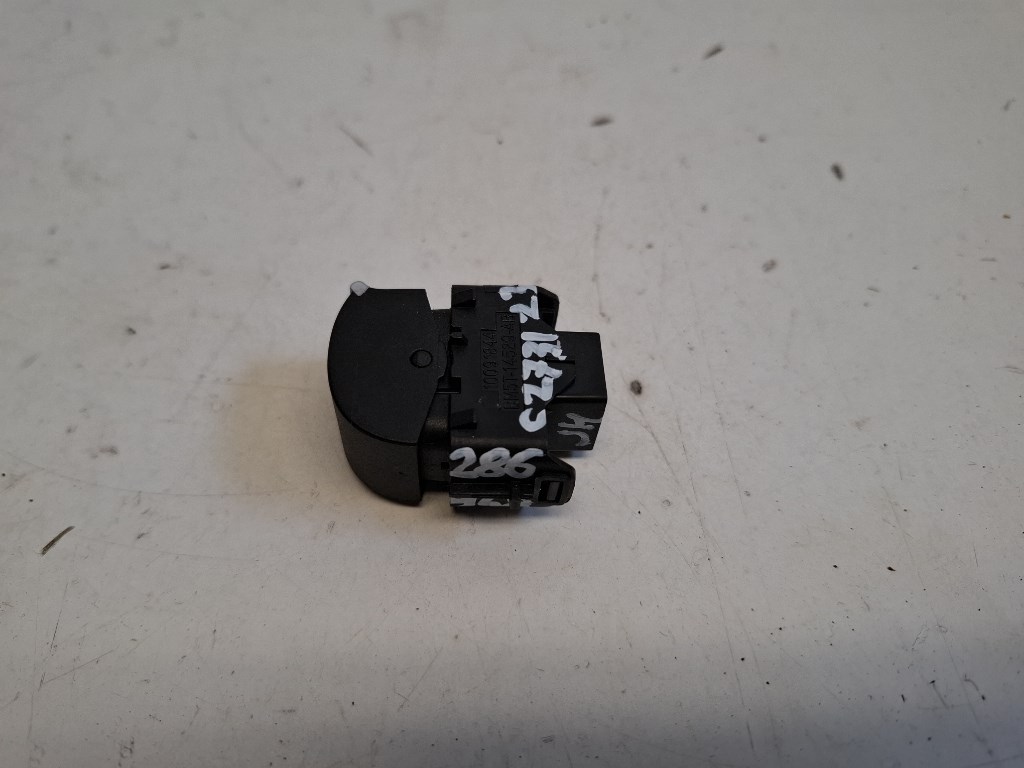 Ford B-max jobb hátsó ablakemelõ kapcsoló BM5T14529AB 2. kép