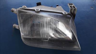 Suzuki Swift II 96-03 Jobb Első Lámpa / Fényszóró
