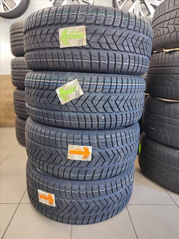 245/40-18 új Pirelli téligumi garnitúra! 1. kép