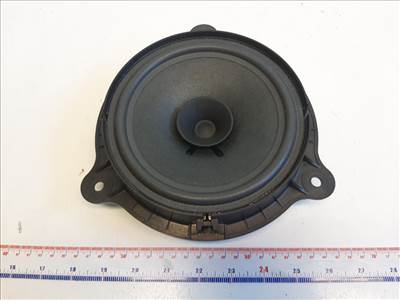 Nissan Leaf (ZE1) jobb hátsó hangszóró 28156BR00A