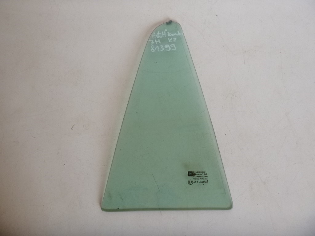 Opel Astra H kombi jobb hátsó ajtó üveg fix 1. kép