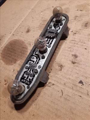 Nissan Vanette Cargo Jobb Hátsó Lámpa Foglalat