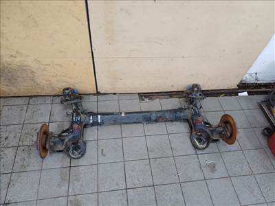 Peugeot 208 hátsó híd tárcsafékes