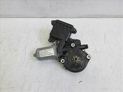 Toyota Corolla verso (AR10) jobb hátsó ablakemelő motor 698300F020