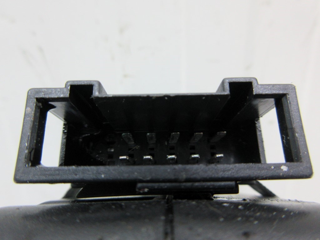 Volkswagen Golf V (1K) bal elsõ erõsítõ 1K0035463D 2. kép