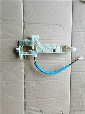 SsangYong Musso Jobb hátsó Külső kilincsfészek 