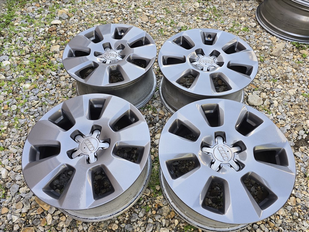  16-os, 5x112-es újszerű gyári Audi alufelni 4. kép