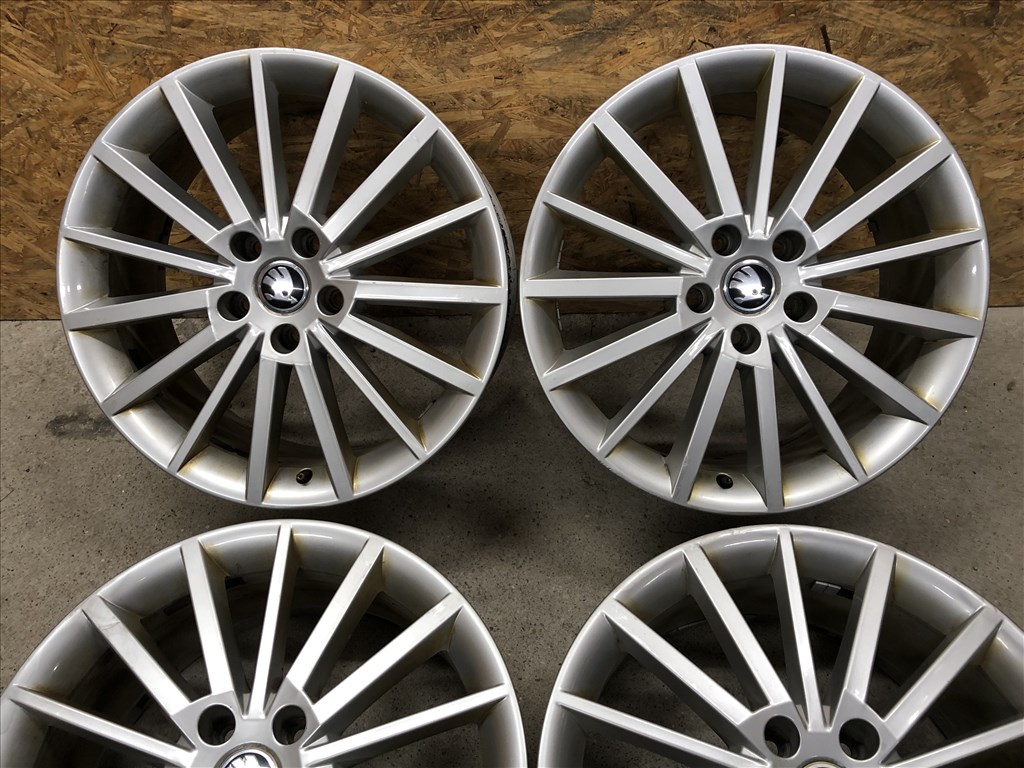 5x112 gyári Skoda 18 col alufelni Audi Seat VW 18 colos  2. kép