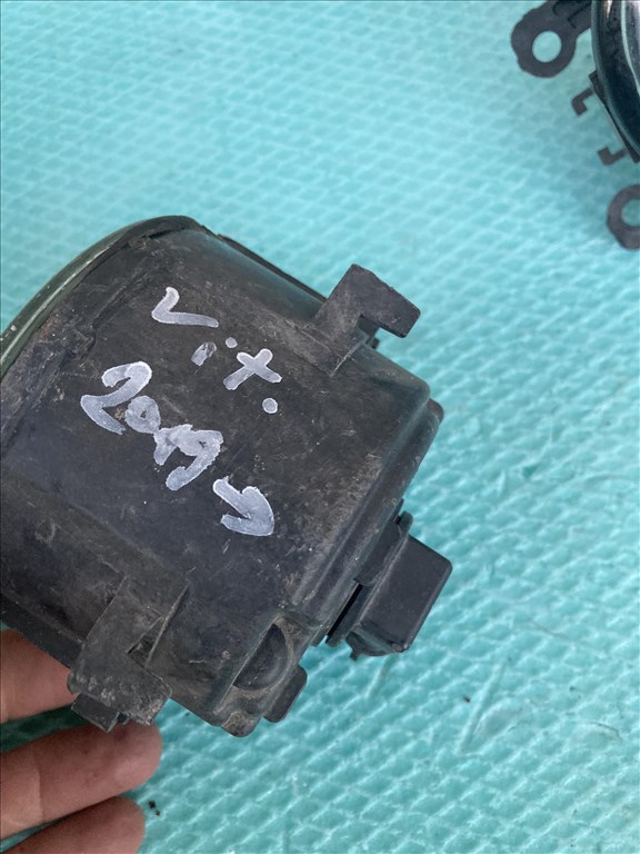 Suzuki Vitara ködfényszóró (2015-    ) 3. kép