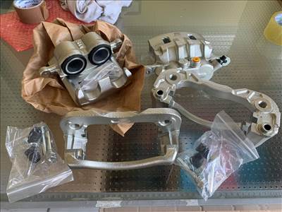 Mazda B 2500, Ford Ranger Mk1 féknyereg tartó 