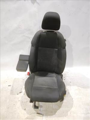 166534 Alfa Romeo Giulietta 2010-2020 bal első szövet ülés