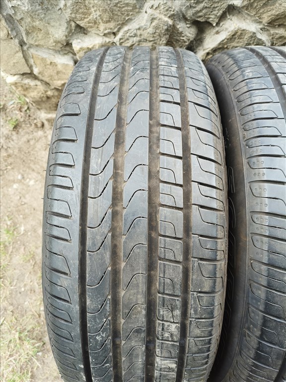  215/60 17" újszerű Pirelli nyári gumi 2. kép
