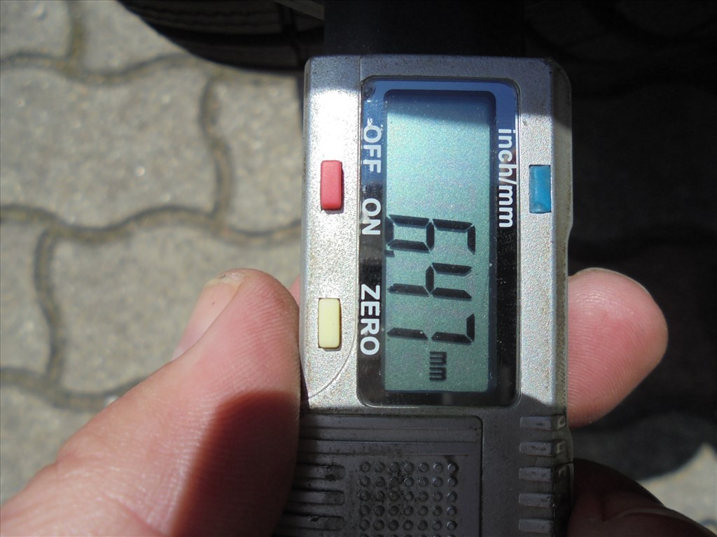 16-os Vw Lemezfelni  ( 205/55-ös téli gumival ) eladó  9. kép