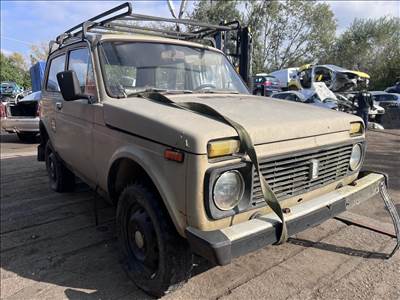 Lada Niva 1.6i  bontott alkatrészei
