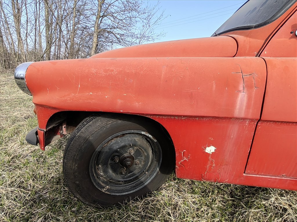 Eladó autó 2. kép