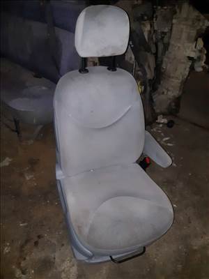 Citroen C3 Jobb Első Ülés