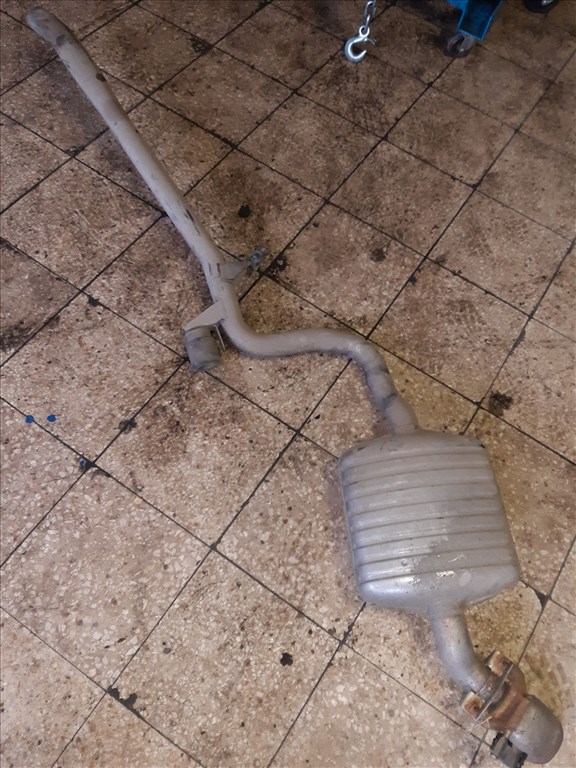 BMW E90 Kipufogó Hátsó Dob 3. kép