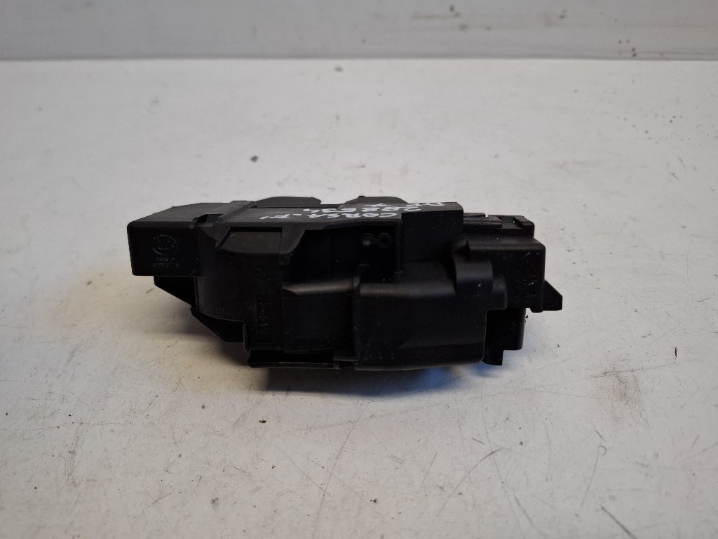 Opel Corsa F  csomagtérajtózár (csomagtérajtó zár) 9816195380 2. kép