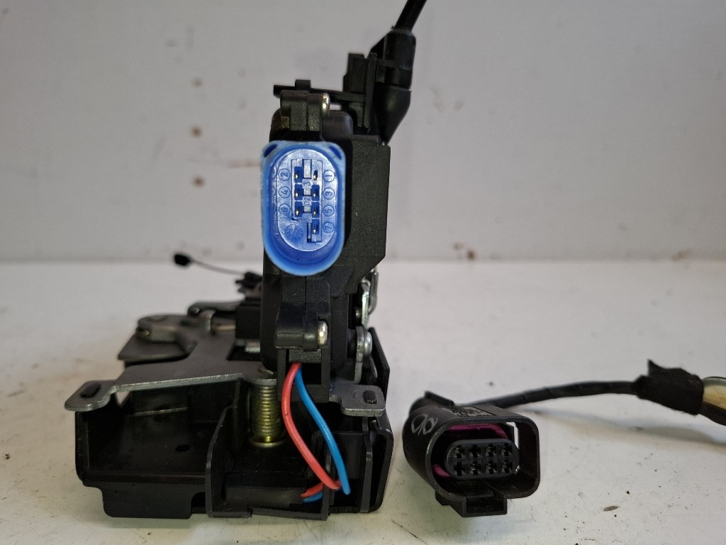 Volkswagen Golf VI kombi jobb hátsó ajtózár 7L0839016D 4. kép