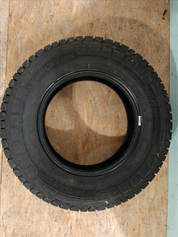  215/7516" újszerű Michelin téli gumi gumi 4. kép