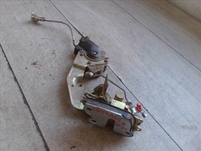 SUZUKI SWIFT 96-05 Bal hátsó ajtó zárszerkezet központi záras