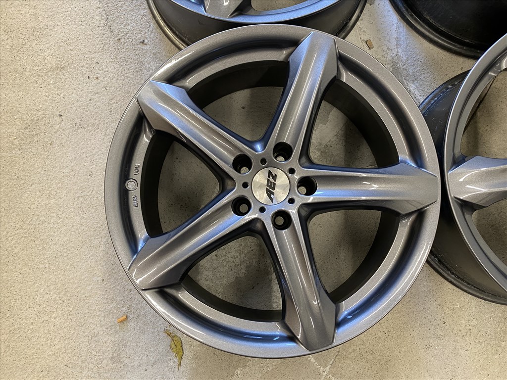  19-es,4x114.3 -as újszerű  AEZ alufelni 2. kép