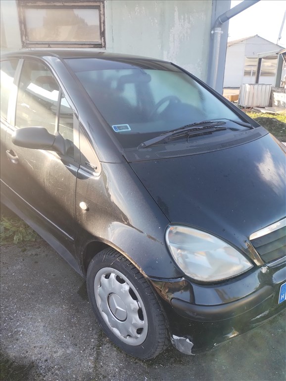 Mercedes A 170 (W168) bontott alkatrészei 1. kép