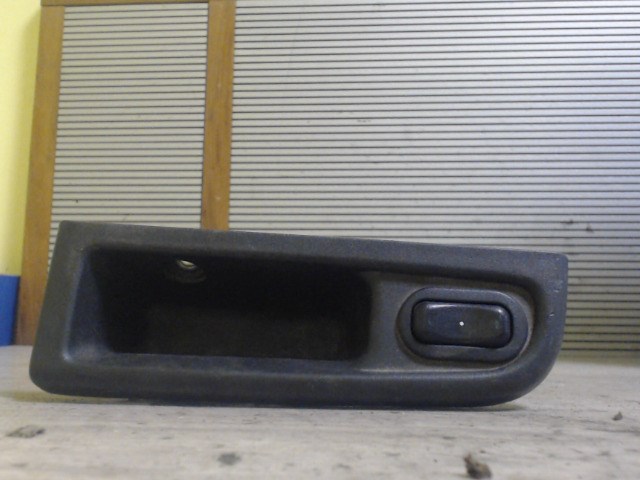OPEL ASTRA G 97-04 Bal hátsó ablakemelő kapcsoló 1. kép