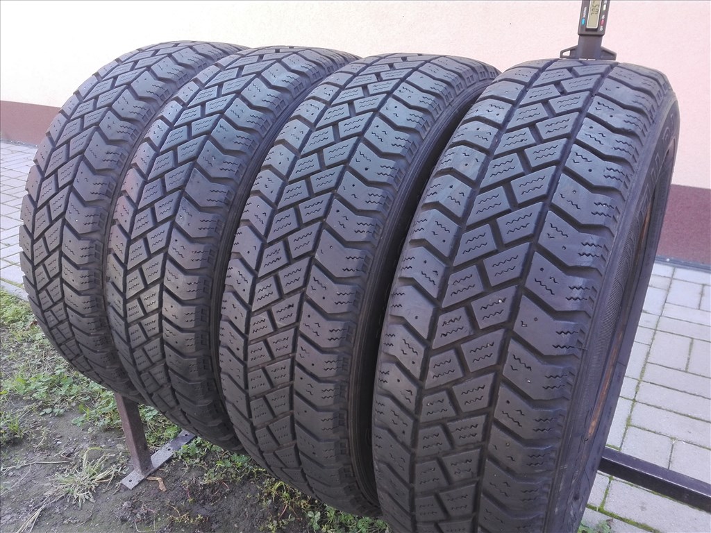 195/70R15C Fulda négyévszakos gumi garnitúra 195/70 r15c 1. kép