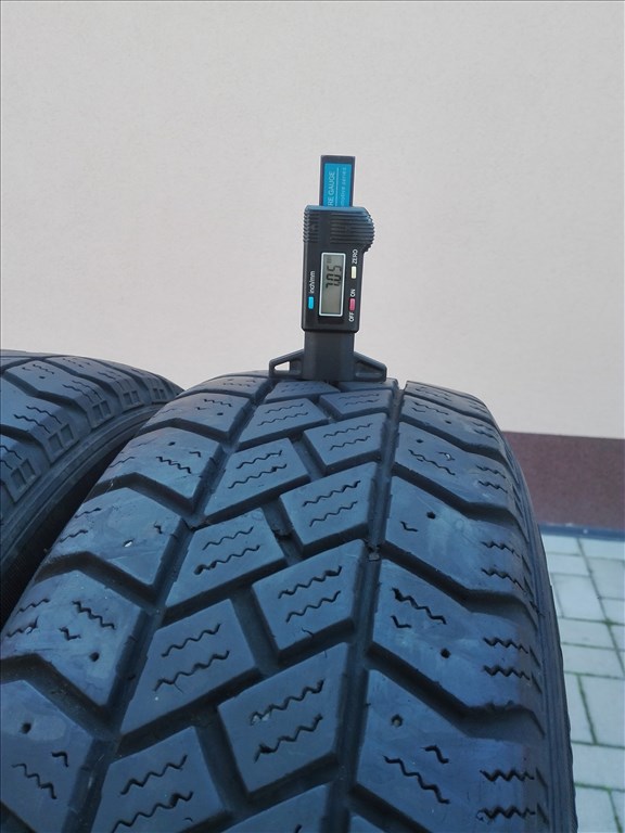 195/70R15C Fulda négyévszakos gumi garnitúra 195/70 r15c 3. kép