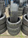 4db 225/40×19″ Pirelli téli gumiabroncs. (3751150)