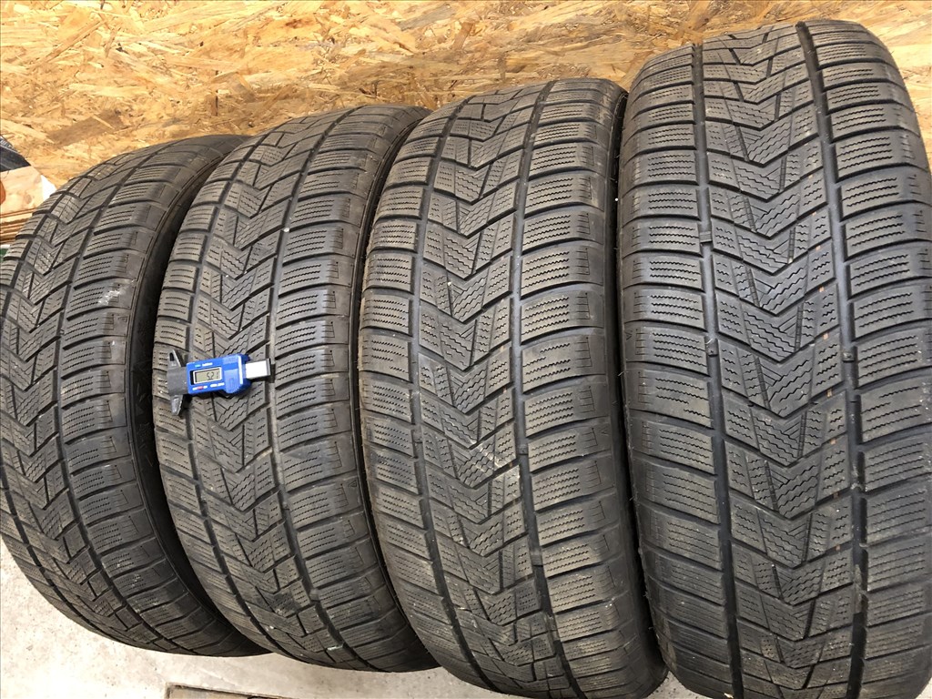  225/55/18 téli gumi Tracmax 225 55 18 6. kép