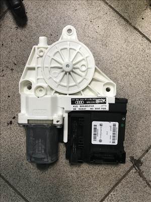 Audi A3 (8P) ( 3 ajtós) jobb ablakemelő motor 8p0959802k