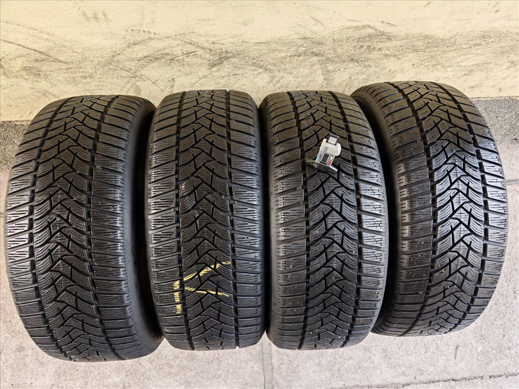  225/5017" újszerű Dunlop téli gumi gumi 1. kép