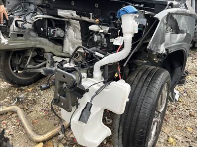 Skoda Karoq ablakmosó folyadék tartály 